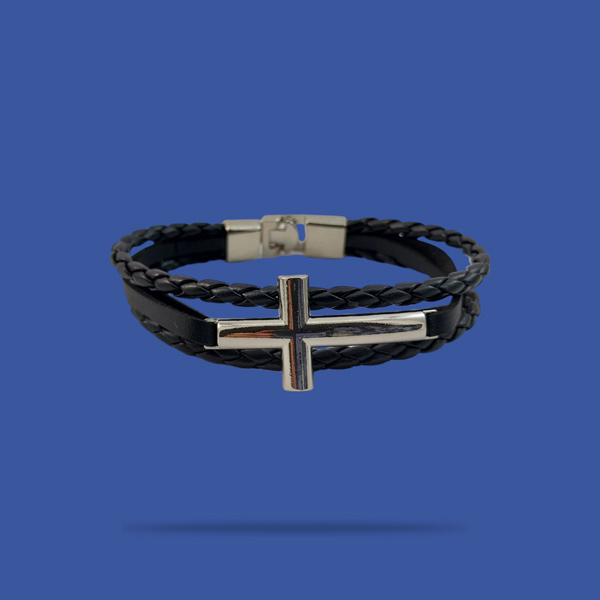 خرید دستبند چرم اصلی طرح صلیب با قیمت مناسب